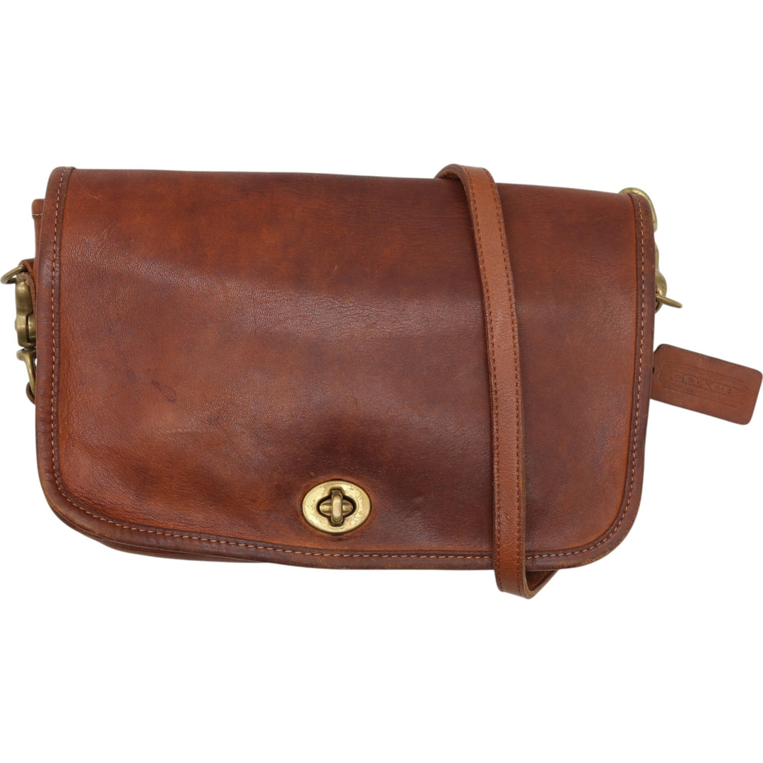 Vintage 1980'S Coach Old Coach Turnlock Shoulder Bag, Made in USA genuine leather brown type Vintage Second Hand