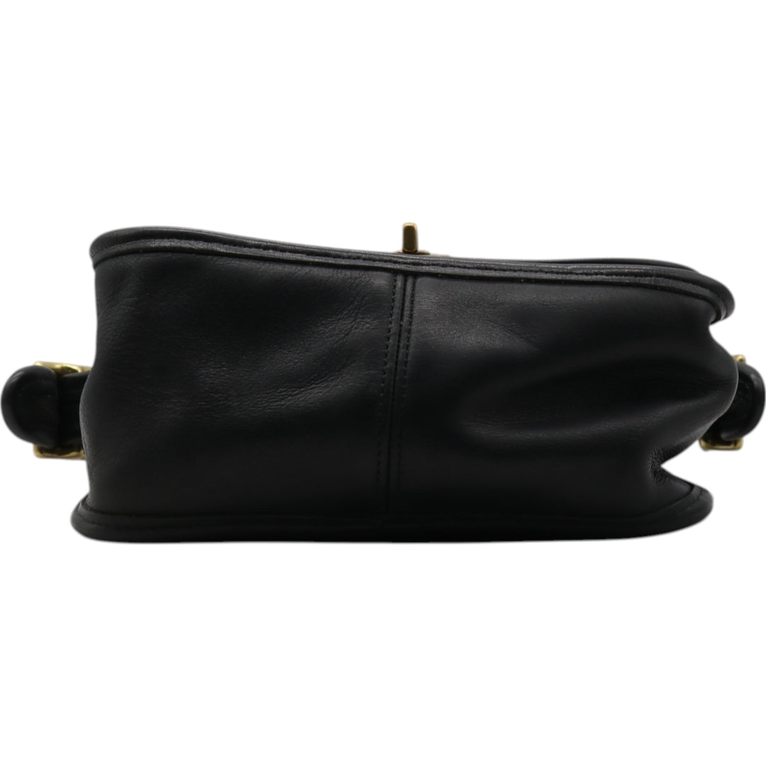 90'S Coach Old Coach Turnlock Shoulder Bag, Vintage, Made in USA genuine leather black type Vintage Second Hand
