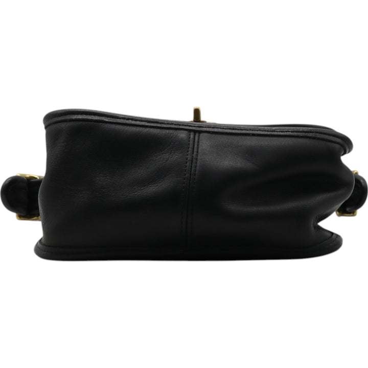 90'S Coach Old Coach Turnlock Shoulder Bag, Vintage, Made in USA genuine leather black type Vintage Second Hand