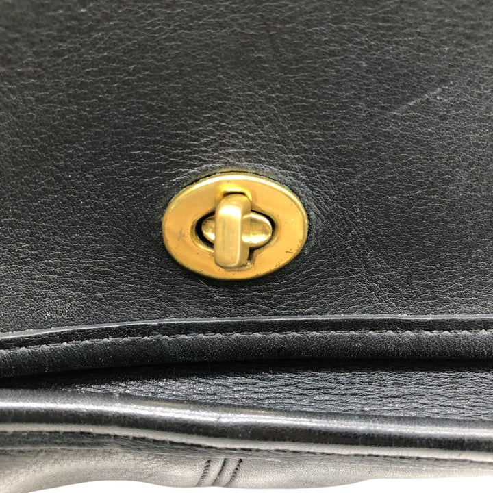 90'S Coach Old Coach Turnlock Shoulder Bag, Vintage, Made in USA genuine leather black type Vintage Second Hand