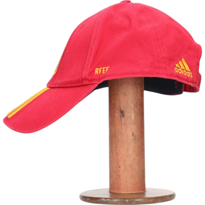 Adidas Spain national baseball cap, one size fits all polyester red type Vintage Second Hand