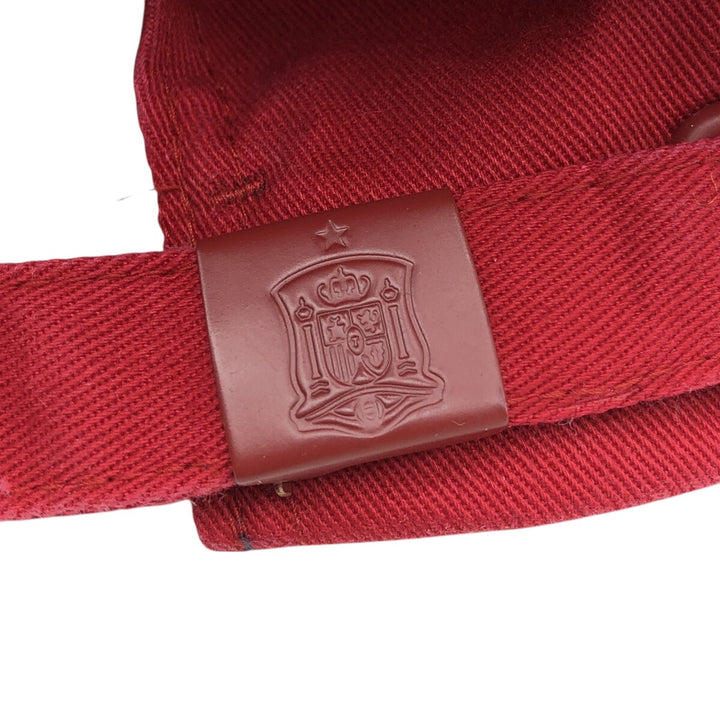 Adidas Spain national baseball cap, one size fits all polyester red type Vintage Second Hand