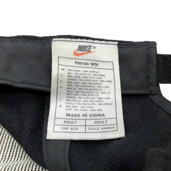 Vintage 90'S Nike wool cap, one size fits all. wool black type Vintage Second Hand