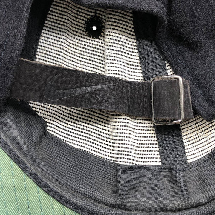 Vintage 90'S Nike wool cap, one size fits all. wool black type Vintage Second Hand