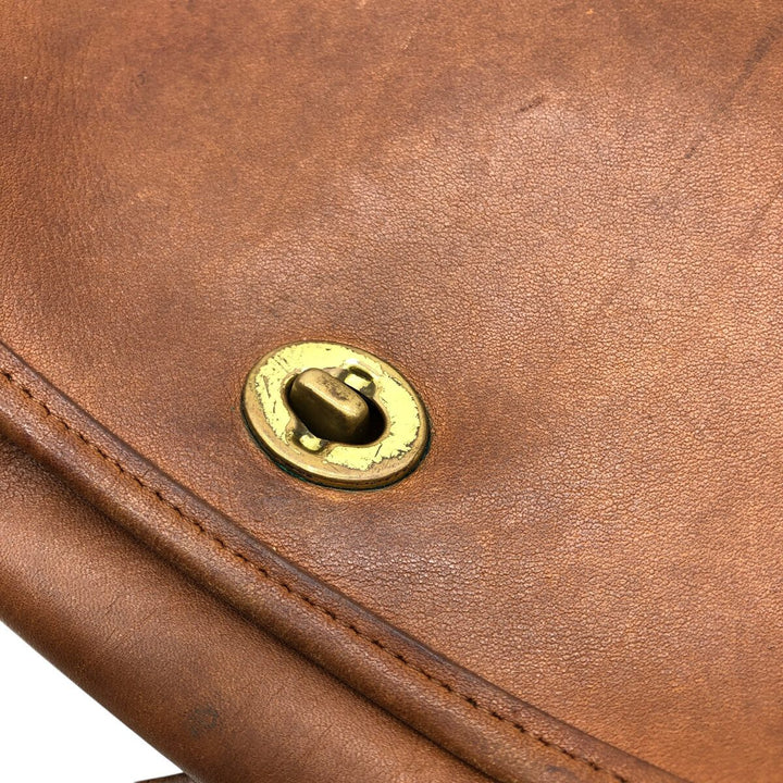 Vintage 1980'S Coach Old Coach Turnlock 2-Way Shoulder Bag, Made in USA genuine leather brown type Vintage Second Hand