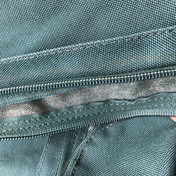 90'S Eddie Bauer Backpack Vintage Nylon Green type dark green Vintage Second Hand