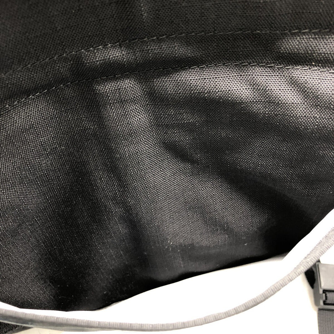 Timbuk2 logo patch messenger bag unclear black type Vintage Second Hand