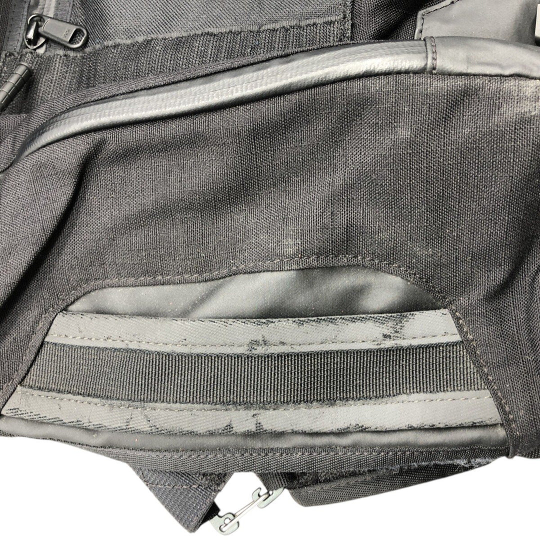 Timbuk2 2WAY Messenger Bag unclear black type Vintage Second Hand