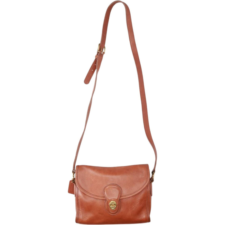 90'S Coach Old Coach Shoulder Bag, Made in USA, Vintage genuine leather brown type Vintage Second Hand