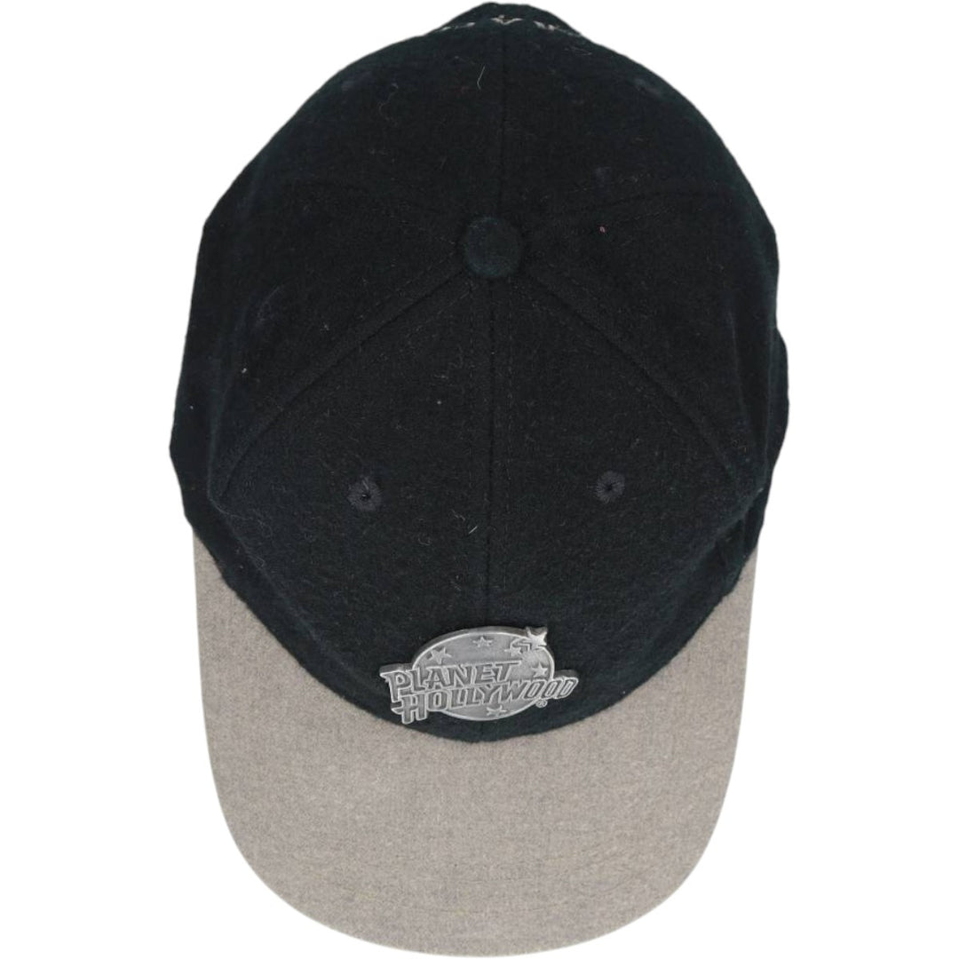 Vintage 90'S Planet Hollywood two-tone metal logo baseball cap, one size fits all. acrylic black type Vintage Second Hand