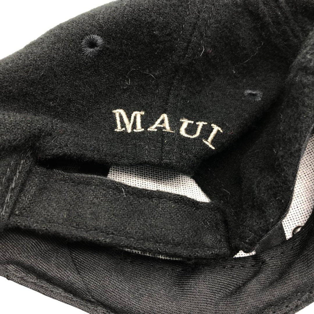 Vintage 90'S Planet Hollywood two-tone metal logo baseball cap, one size fits all. acrylic black type Vintage Second Hand