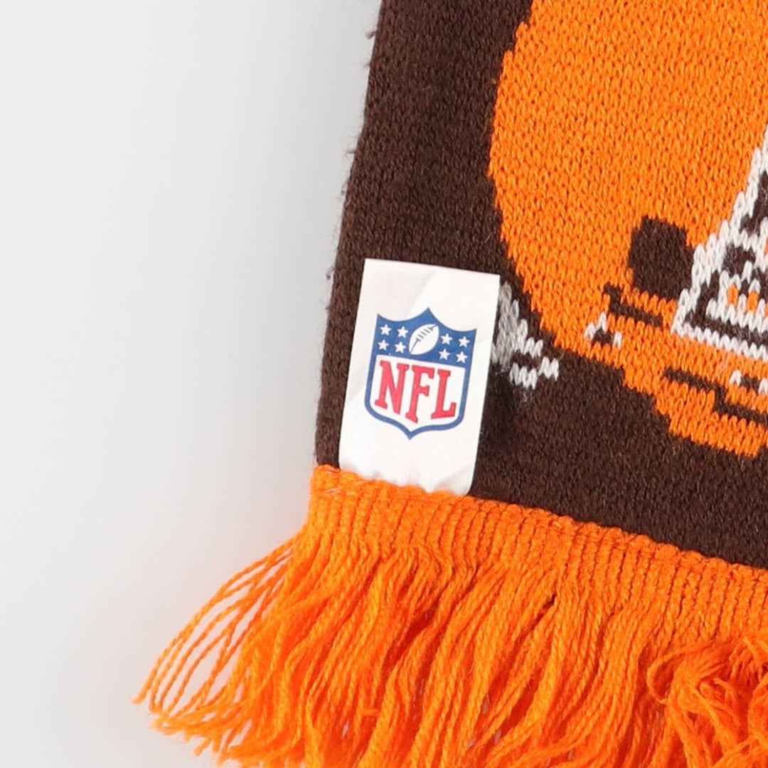NFL CLEVELAND BROWNS Cleveland Browns all-over print acrylic scarf, made in England acrylic brown type Vintage Second Hand