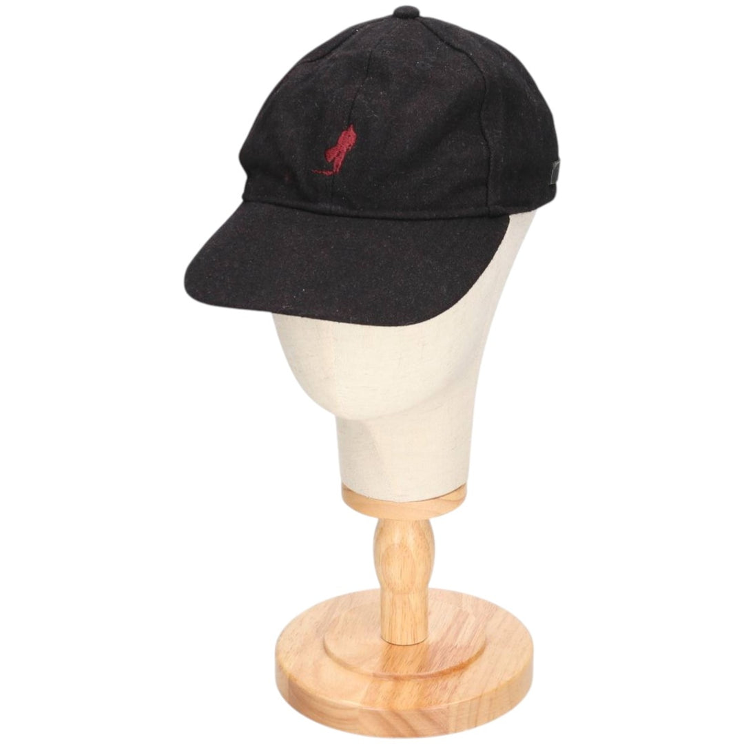 Vintage 90'S MARLBORO CLASSICS wool 6-panel cap, one size fits all. wool black type Vintage Second Hand