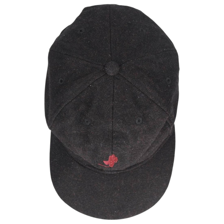 Vintage 90'S MARLBORO CLASSICS wool 6-panel cap, one size fits all. wool black type Vintage Second Hand