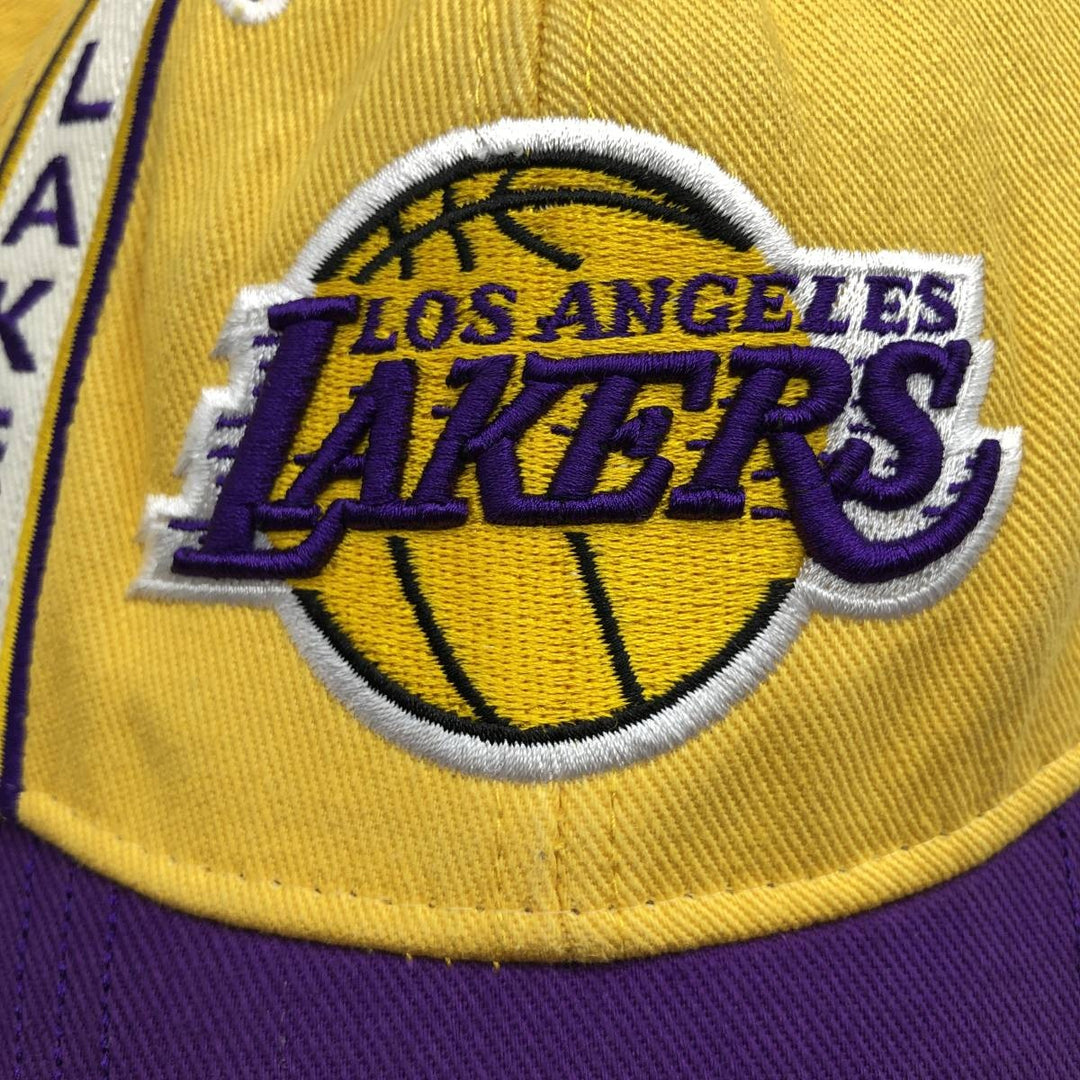 NBA LOS ANGELES LAKERS Two-Tone Baseball Cap, One Size Fits Most cotton yellow type Vintage Second Hand