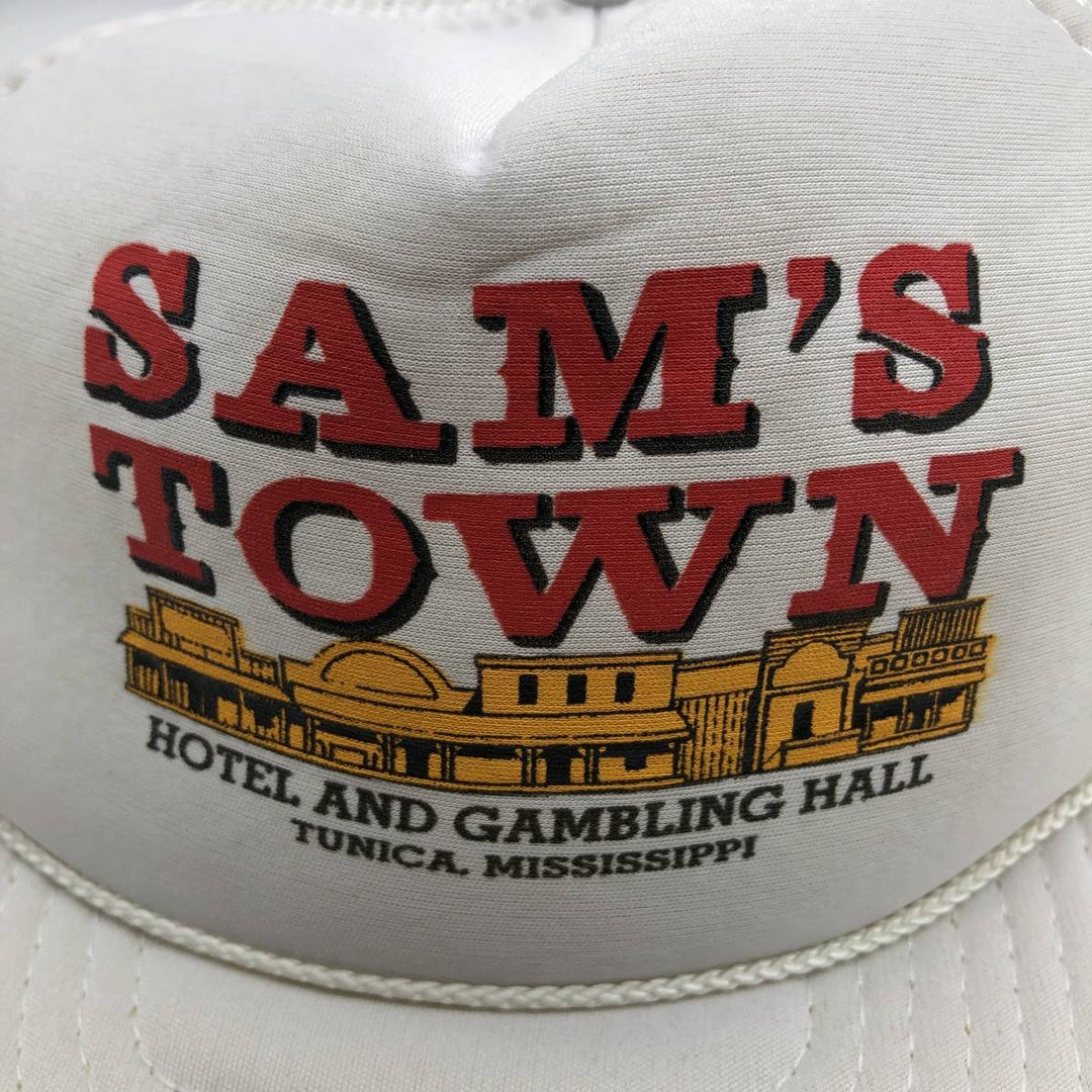 ATTRACTIVE HEADWEAR Trucker Cap, Mesh Cap, One Size Fits Most, Vintage unclear white type Vintage Second Hand