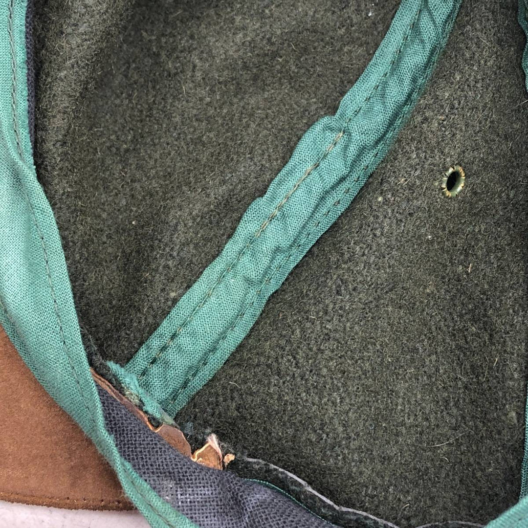 Vintage 90'S American Eagle suede two-tone leather brim wool 6-panel cap, one size fits most. genuine leather Green type dark green Vintage Second Hand