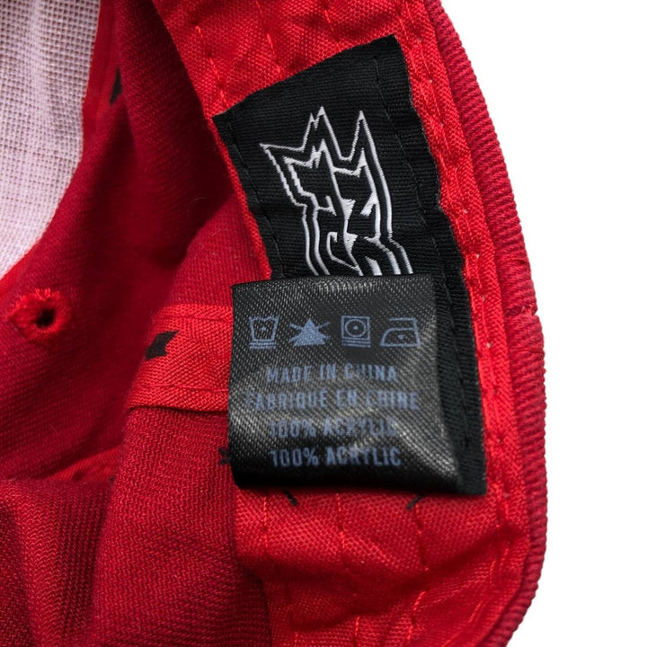 NO FEAR Two-Tone 6-Panel Cap (One Size Fits Most) acrylic red type Vintage Second Hand