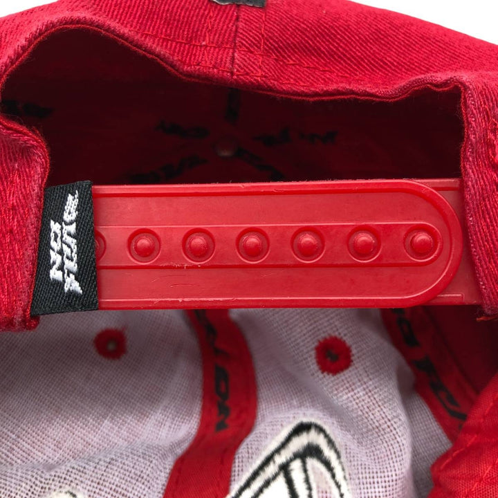 NO FEAR Two-Tone 6-Panel Cap (One Size Fits Most) acrylic red type Vintage Second Hand