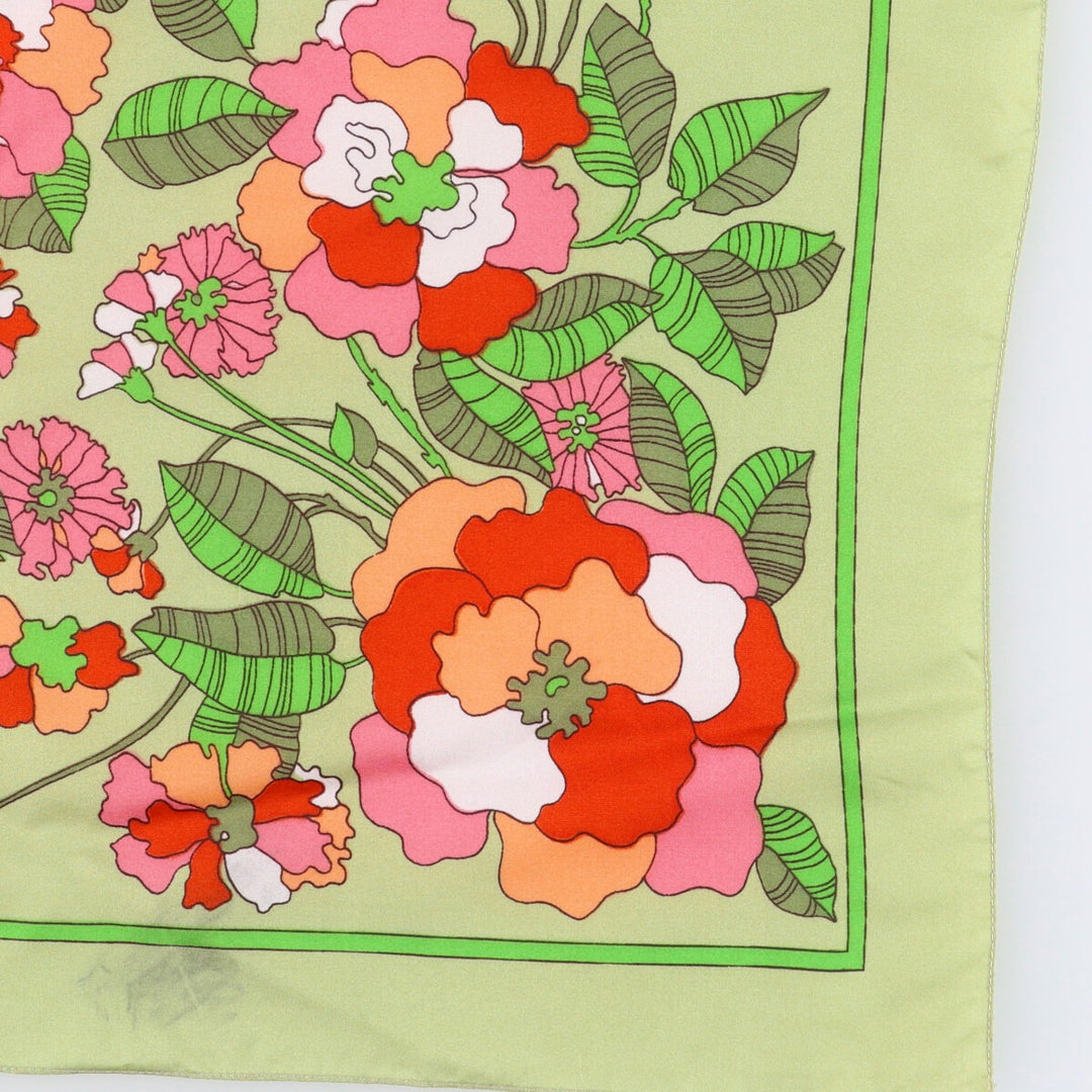 Floral pattern Calfskin polyester green type Vintage Second Hand