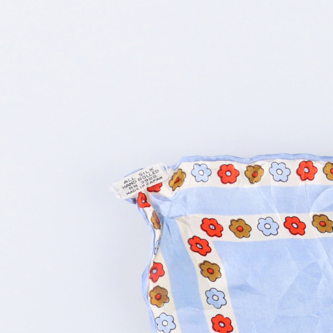 Floral pattern Calfskin silk Blue type light blue Vintage Second Hand