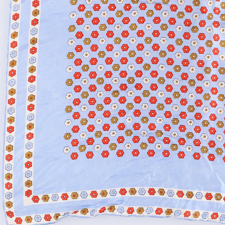 Floral pattern Calfskin silk Blue type light blue Vintage Second Hand