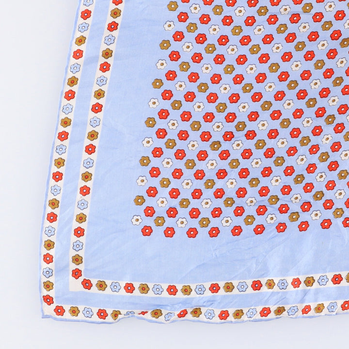 Floral pattern Calfskin silk Blue type light blue Vintage Second Hand