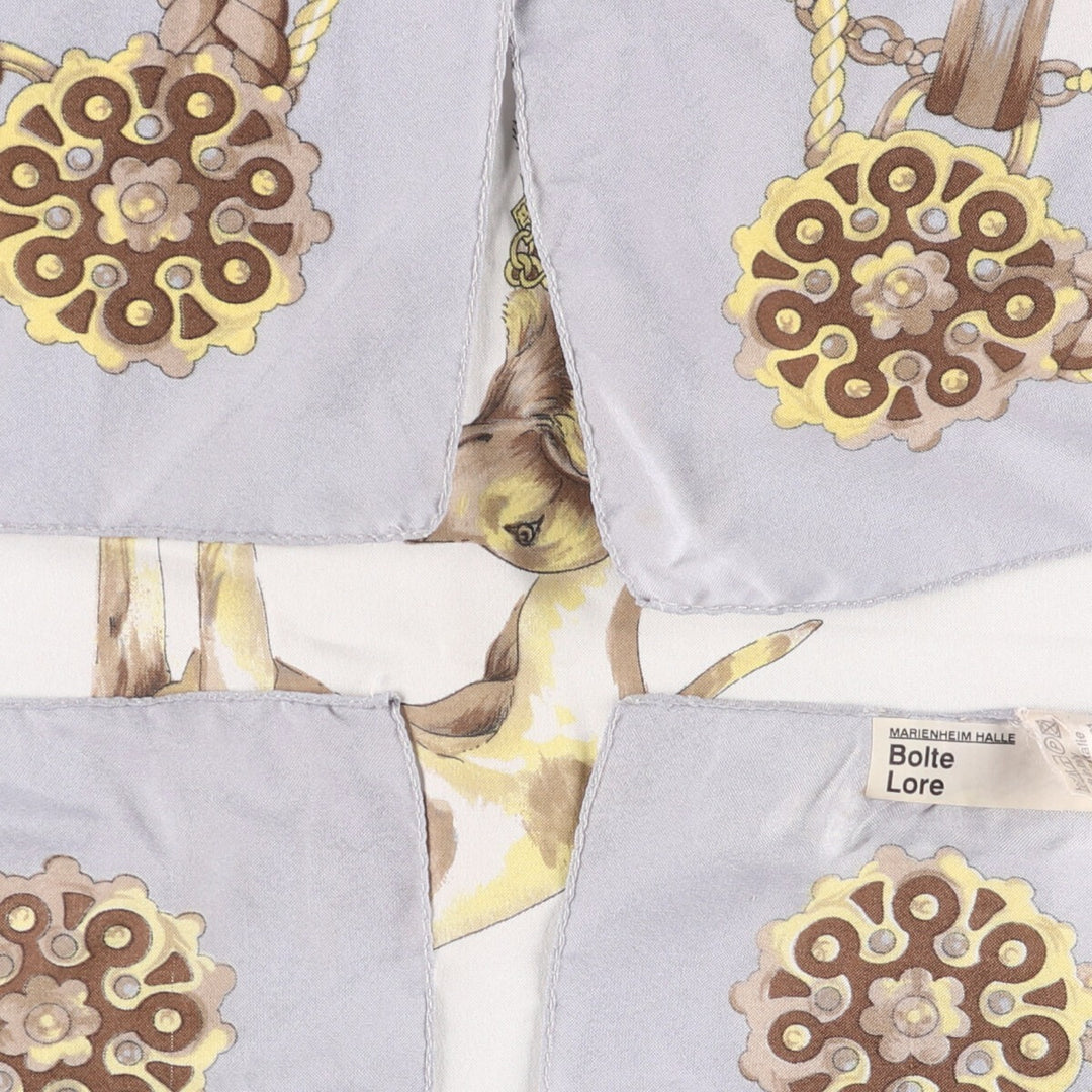 Dog print scarf made in Italy polyester white type Vintage Second Hand