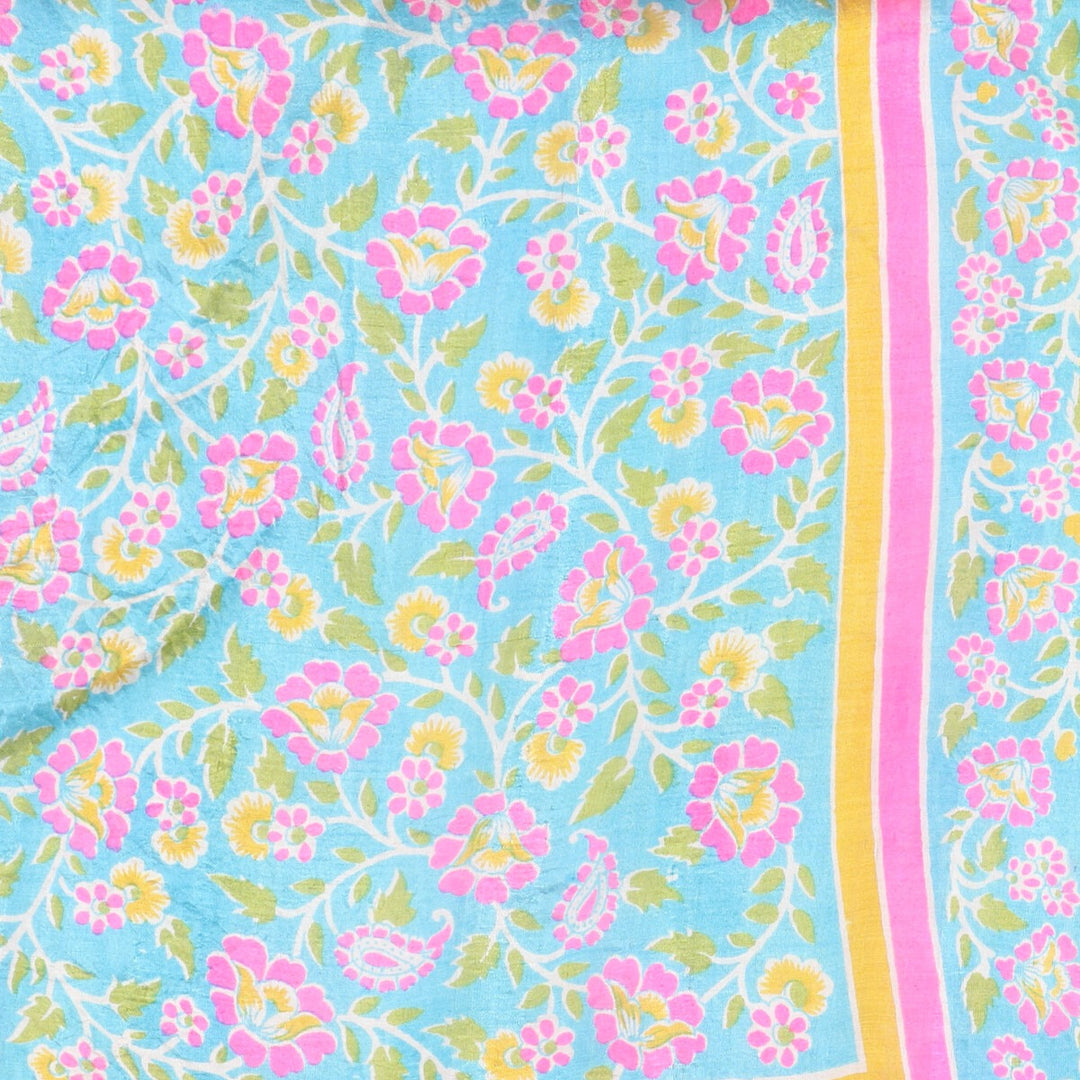 Floral pattern Calfskin silk Blue type light blue Vintage Second Hand