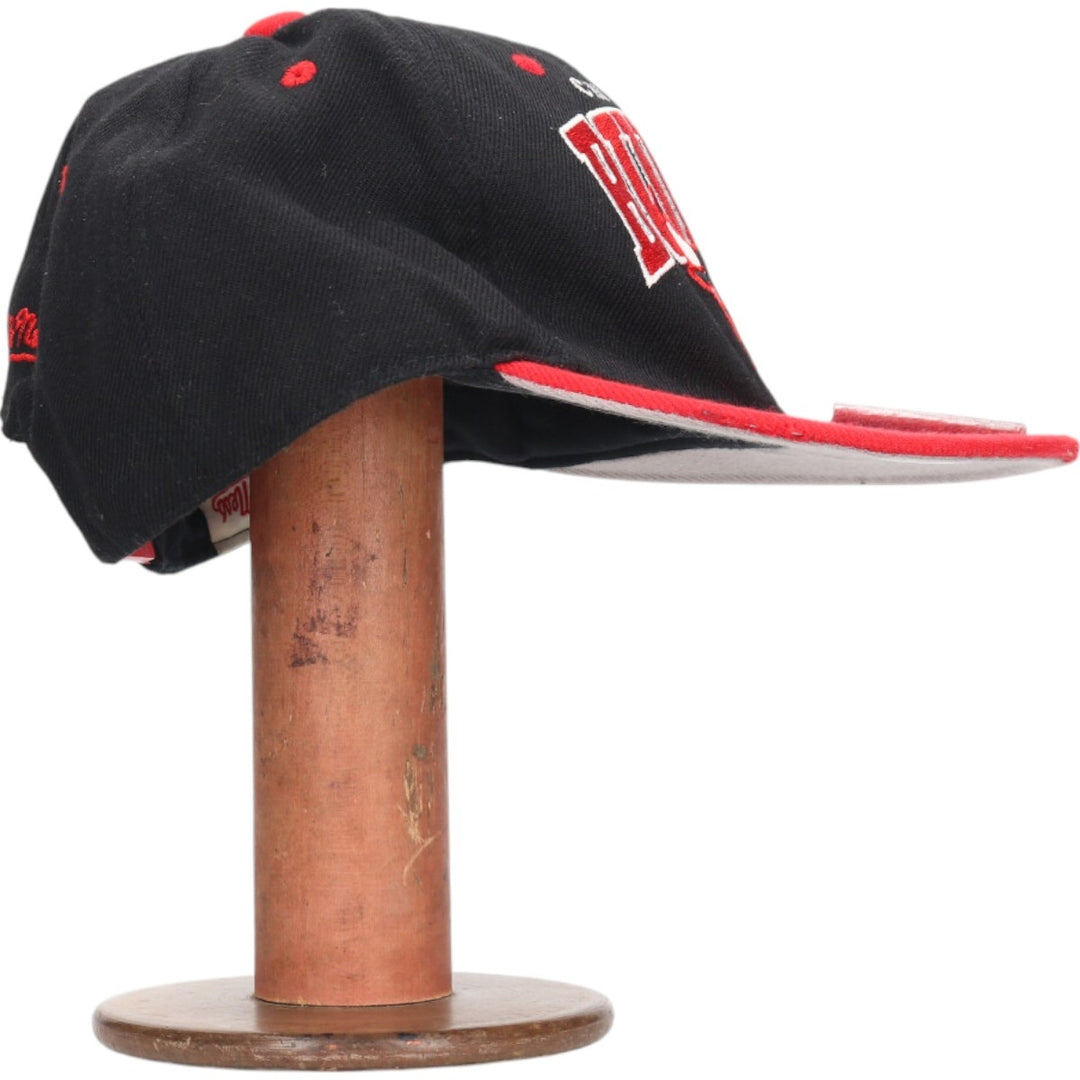 New Era NBA Chicago Bulls Two-tone Baseball Cap Free Size wool black type Vintage Second Hand