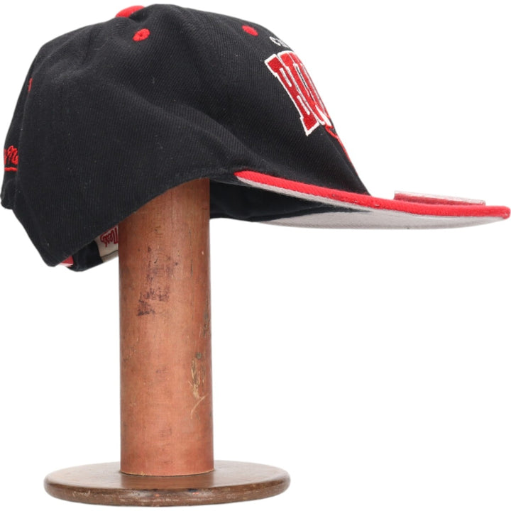 New Era NBA Chicago Bulls Two-tone Baseball Cap Free Size wool black type Vintage Second Hand
