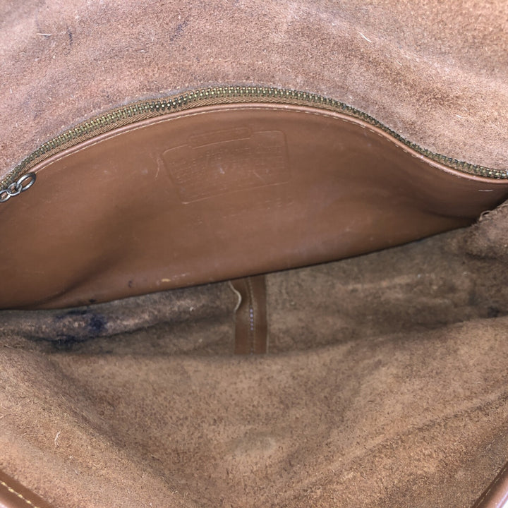 90'S Coach Old Coach Turnlock Shoulder Bag, Vintage, Made in USA genuine leather brown type Vintage Second Hand