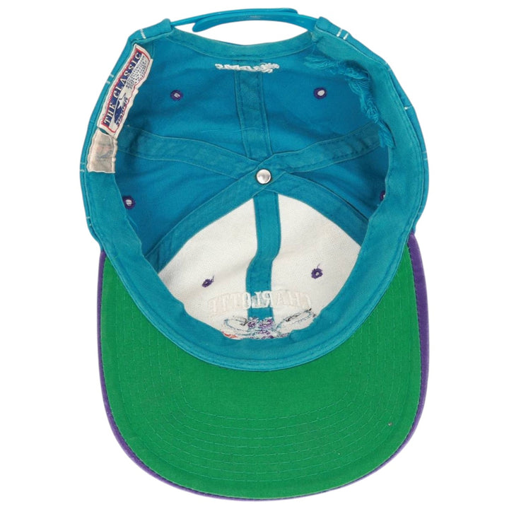 90'S Starter Stripe Pattern NBA Charlotte Hornets Two-Tone Baseball Cap, One Size Fits All cotton purple type Vintage Second Hand