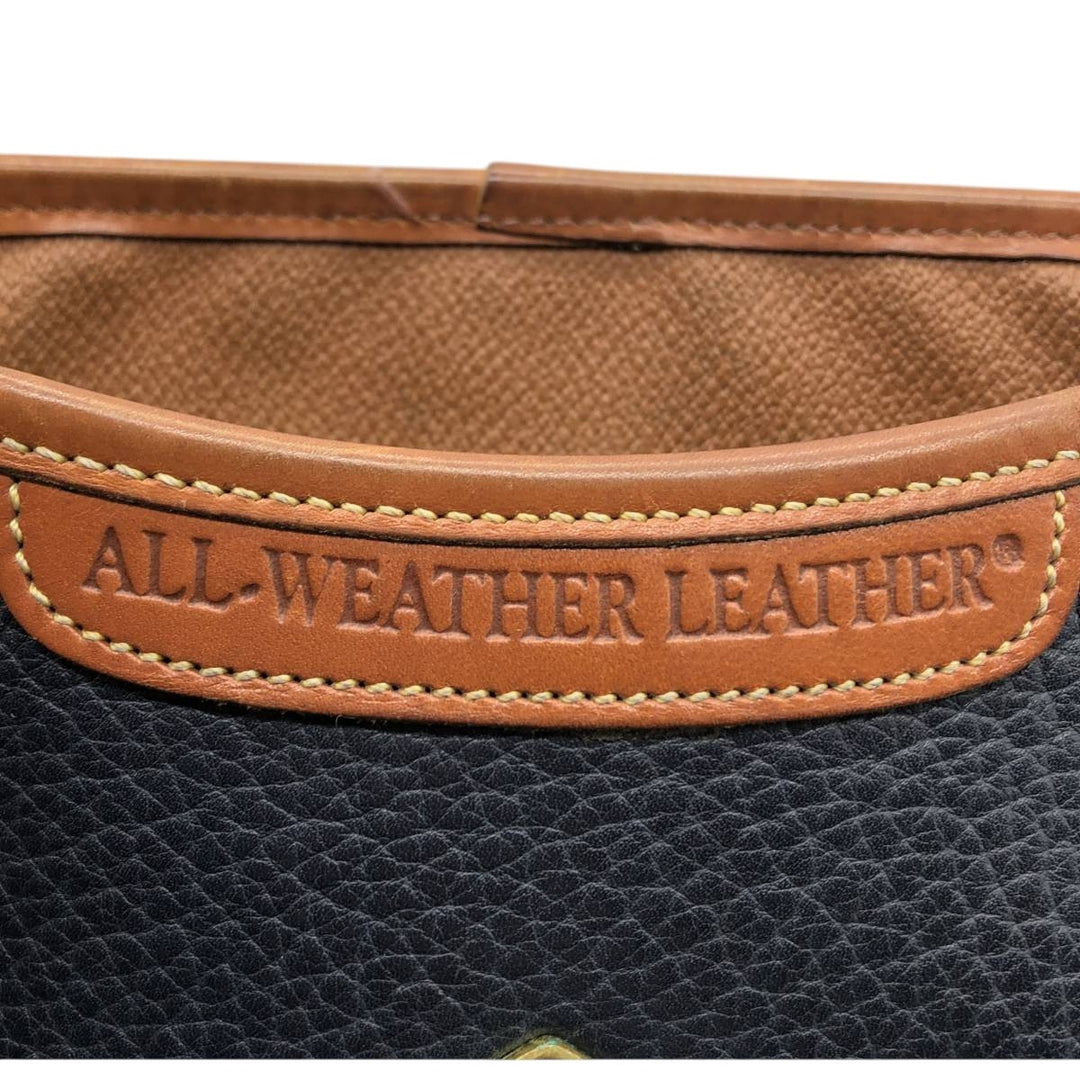 Vintage Dooney and Bourke Shoulder Bag, Made in USA genuine leather black type Vintage Second Hand