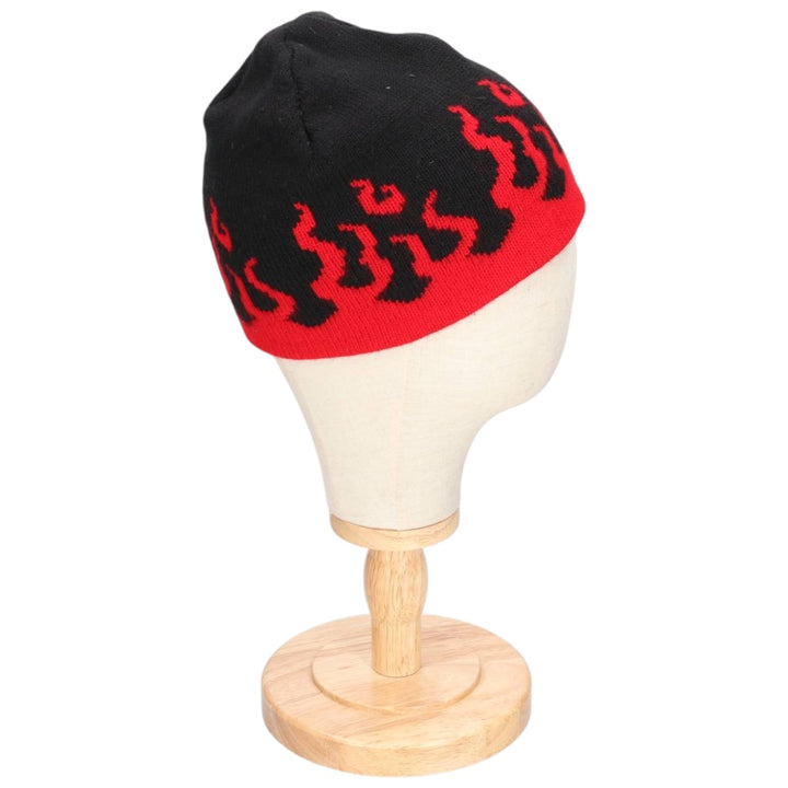 LAKE FOREST KNITS Fire Pattern Knit Beanie, Made in USA, One Size Fits All, Vintage acrylic red type Vintage Second Hand