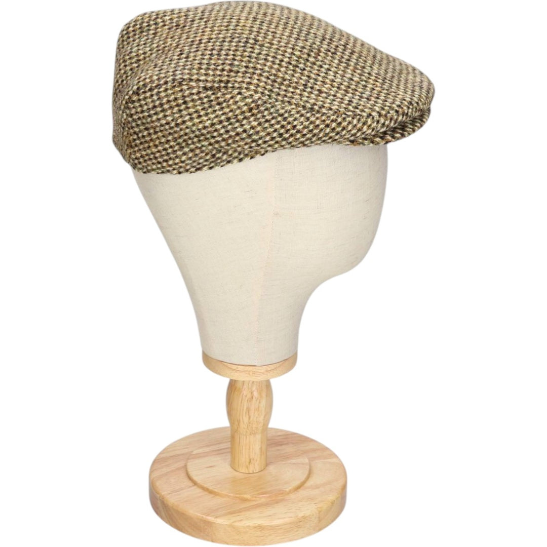 Vintage Harris Tweed hunting cap, made in England, one size fits all. wool Khaki type Vintage Second Hand
