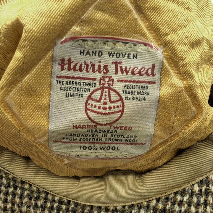 Vintage Harris Tweed hunting cap, made in England, one size fits all. wool Khaki type Vintage Second Hand