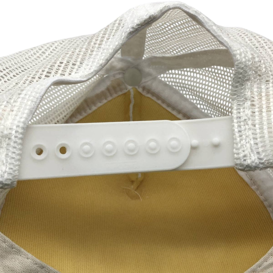 Vintage 1990'S YUPOONG Petro Canada Advertising Trucker Cap, Mesh Cap, One Size Fits Most polyester white type Vintage Second Hand