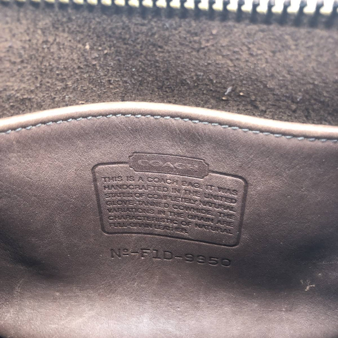 90'S Coach Old Coach Shoulder Bag, Made in USA, Vintage genuine leather brown type Vintage Second Hand