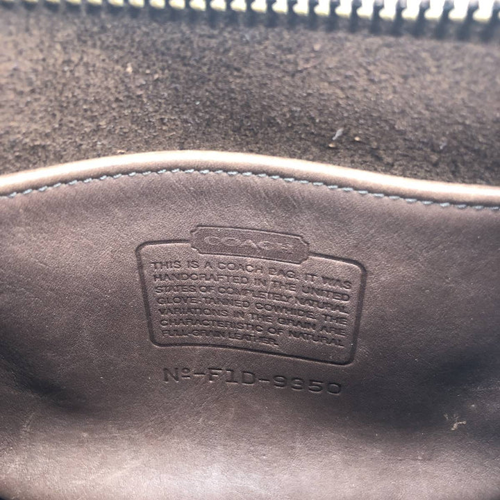90'S Coach Old Coach Shoulder Bag, Made in USA, Vintage genuine leather brown type Vintage Second Hand
