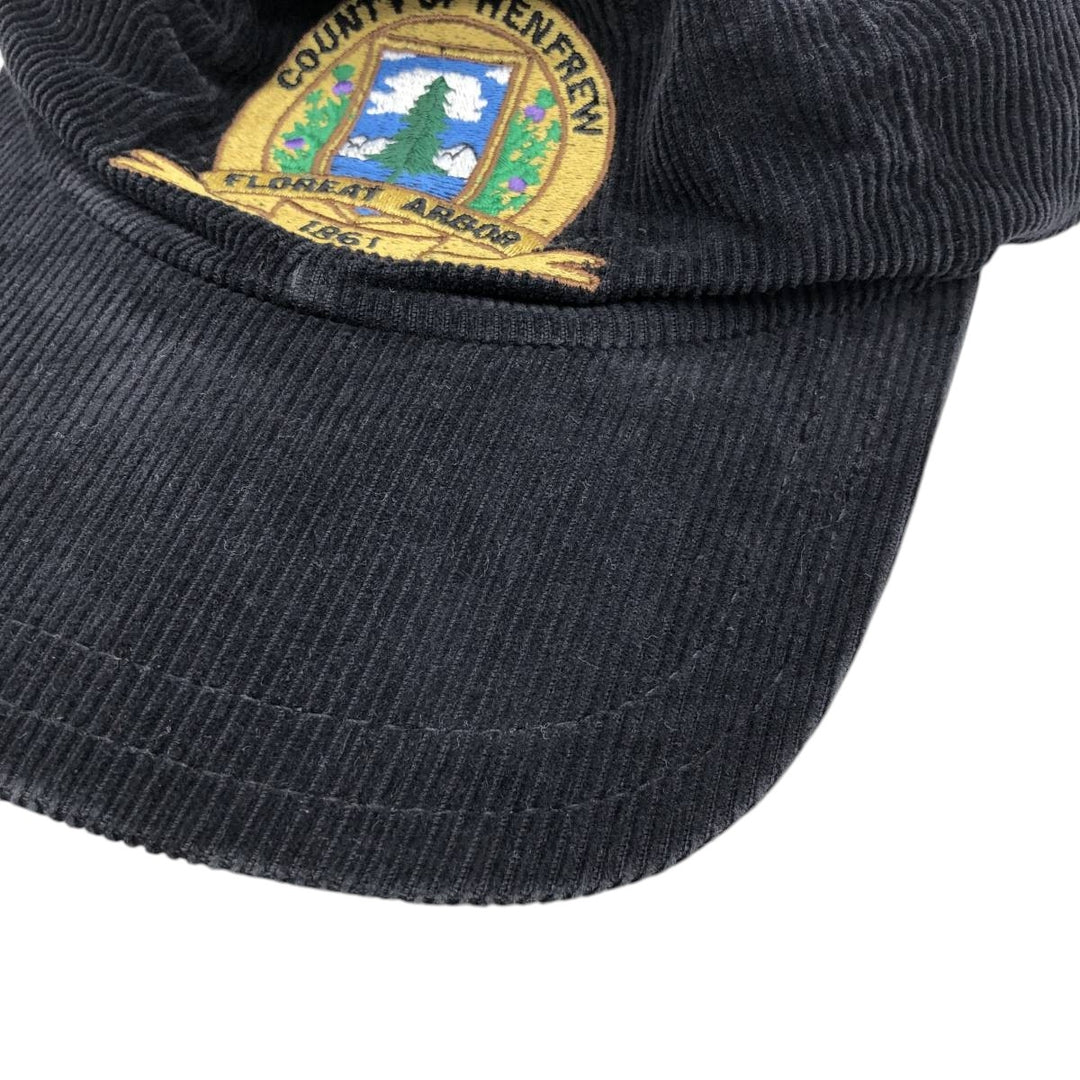 Corduroy cap, made in Canada, one size fits all. cotton black type Vintage Second Hand