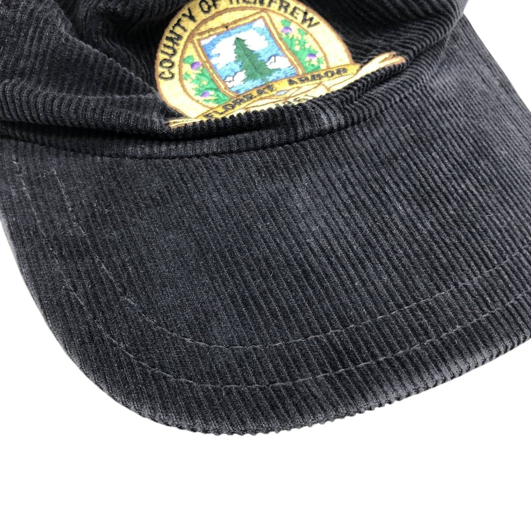 Corduroy cap, made in Canada, one size fits all. cotton black type Vintage Second Hand