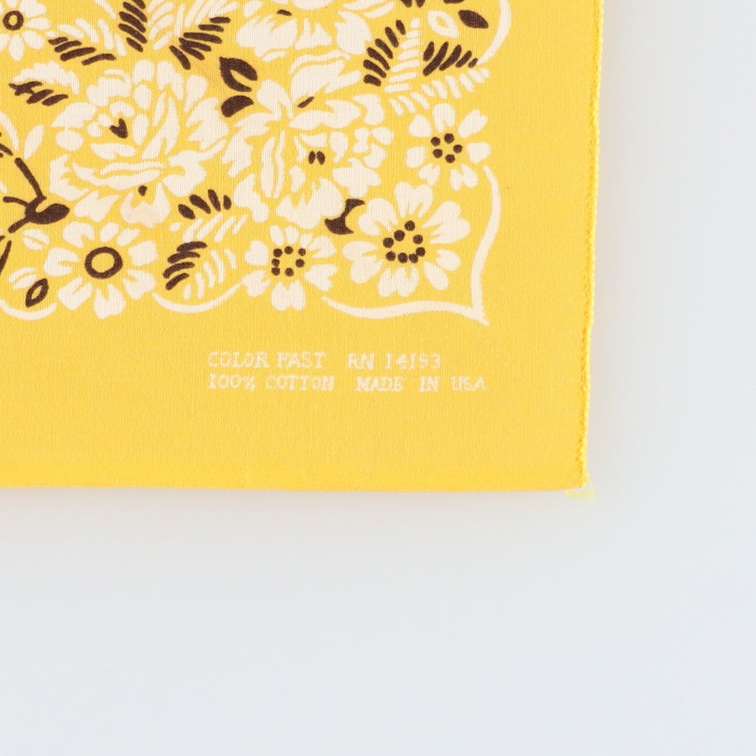 60s-70'S all-over floral print bandana, single selvedge, made in USA, vintage. cotton yellow type Vintage Second Hand