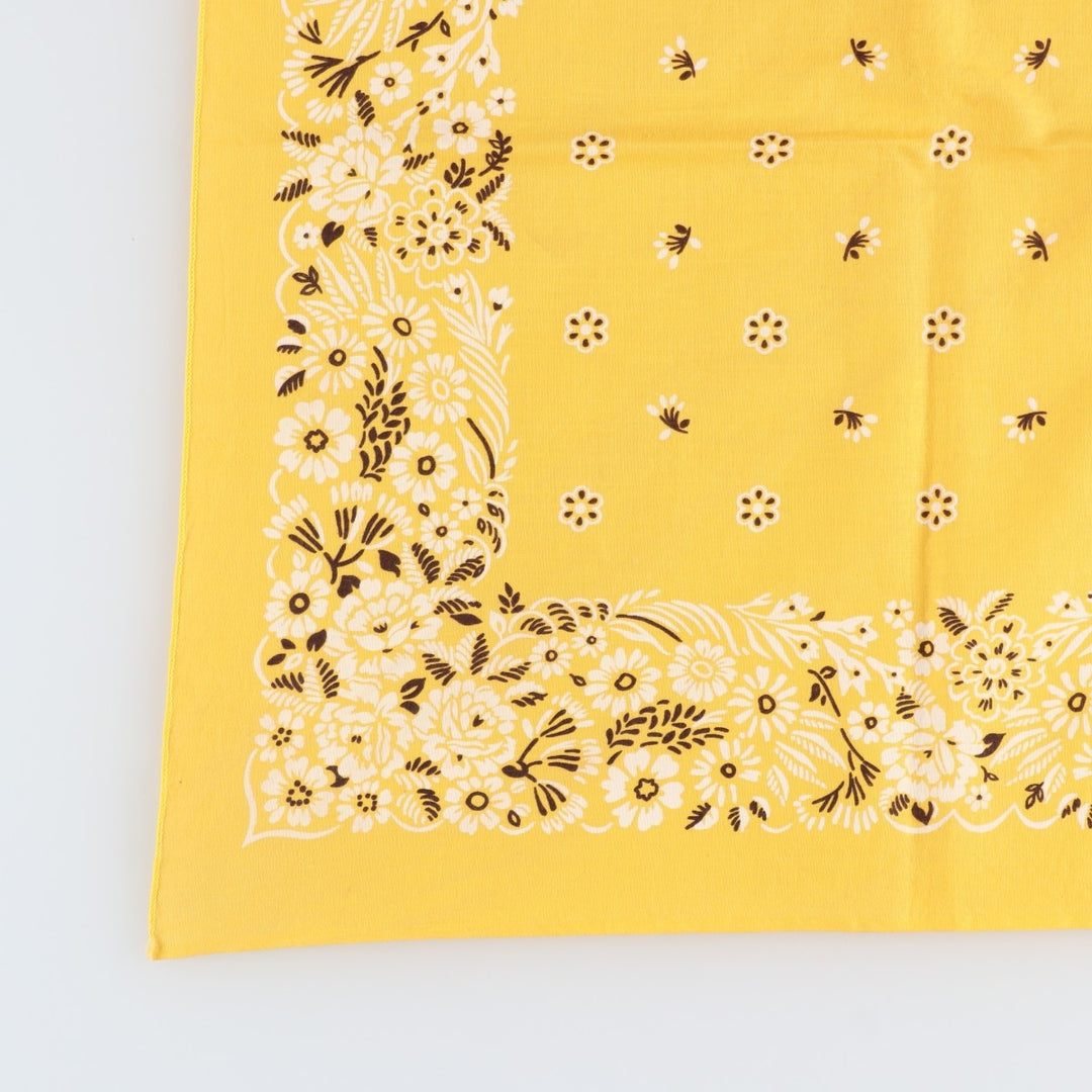 60s-70'S all-over floral print bandana, single selvedge, made in USA, vintage. cotton yellow type Vintage Second Hand
