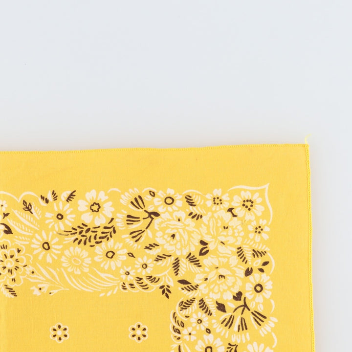 60s-70'S all-over floral print bandana, single selvedge, made in USA, vintage. cotton yellow type Vintage Second Hand
