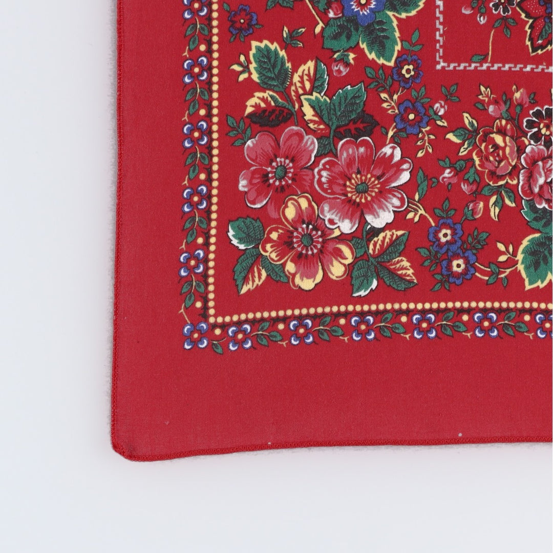 70'S all-over floral print bandana, made in USA, vintage. cotton red type Vintage Second Hand