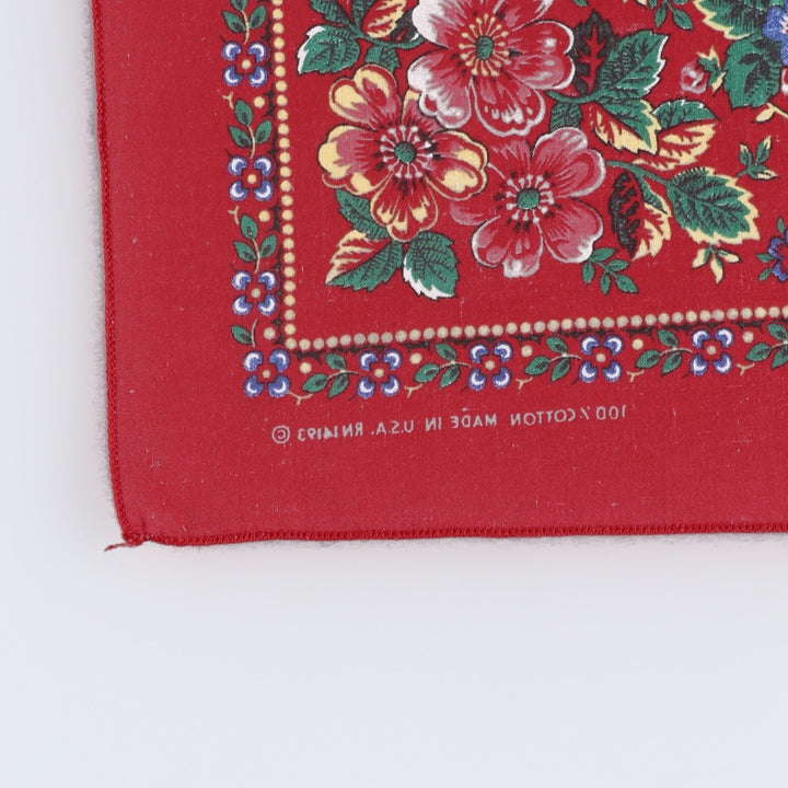 70'S all-over floral print bandana, made in USA, vintage. cotton red type Vintage Second Hand