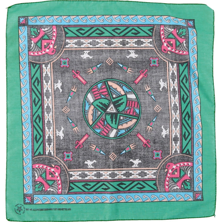 80s-90'S all-over Native American pattern bandana, made in USA, vintage. cotton green type Vintage Second Hand