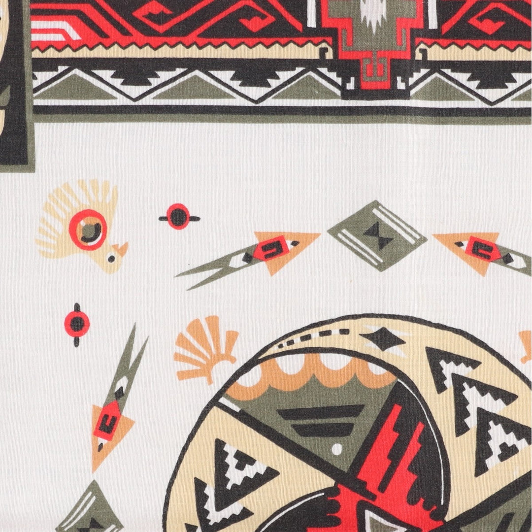 80s-90'S all-over Native American pattern bandana, made in USA, vintage. cotton red type Vintage Second Hand