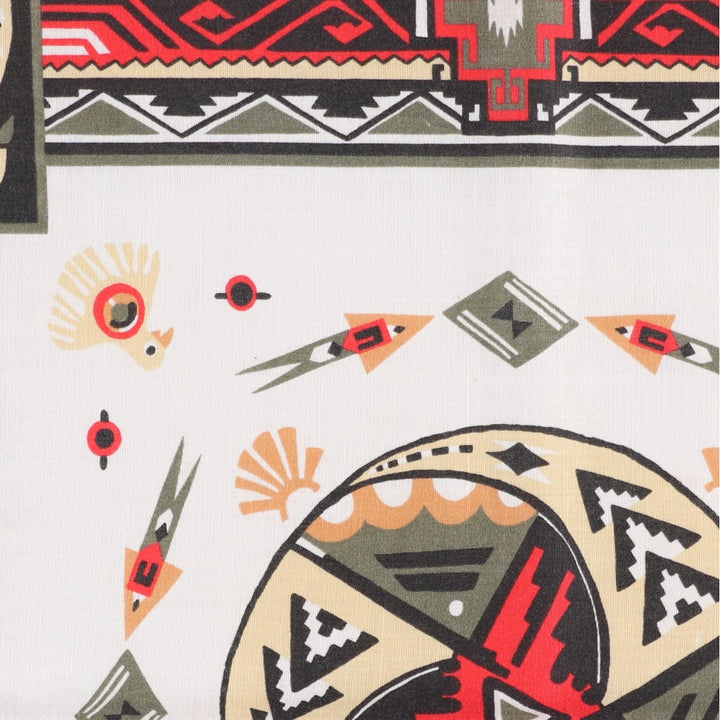 80s-90'S all-over Native American pattern bandana, made in USA, vintage. cotton red type Vintage Second Hand